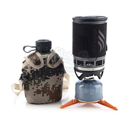 Lot # 44: ANNIHILATION - Dr. Ventress' Thermos and Canteen