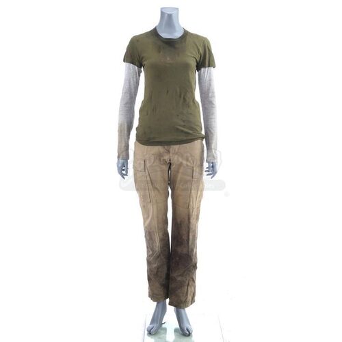 Lot # 75: ANNIHILATION - Lena's Light House Costume