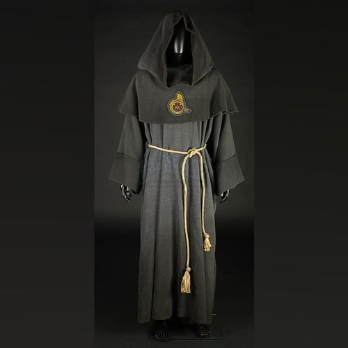 Order of the Dragon Priest (Christopher Hunter) Costume