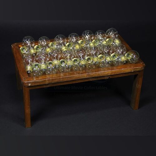 Resonator Demonstration Bulb Tray