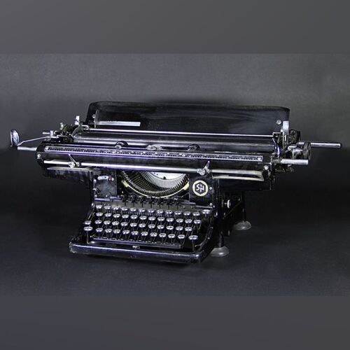Inquisitor Vintage S&N Typewriter