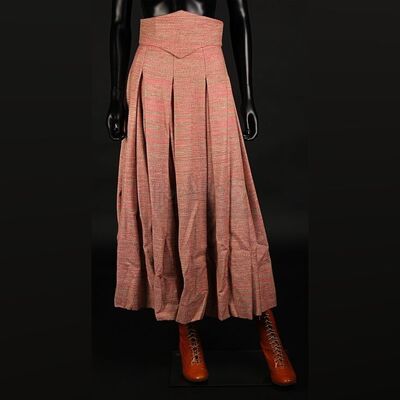 Lucy Westenra (Katie McGrath) Grub Street Townhouse Skirt and Boots