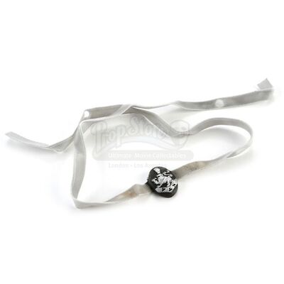 TWILIGHT (2008) - Alice Cullen's Crest Prototype Choker