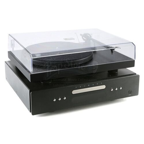 TWILIGHT (2008) - Edward Cullen's Record Player
