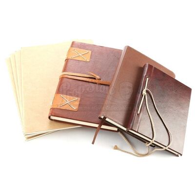 TWILIGHT (2008) - Edward Cullen's Bedroom Journals