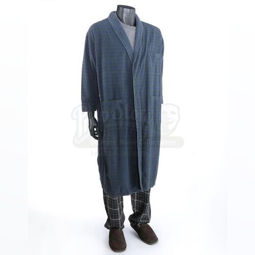 THE TWILIGHT SAGA: NEW MOON (2009) - Charlie Swan's Pajamas