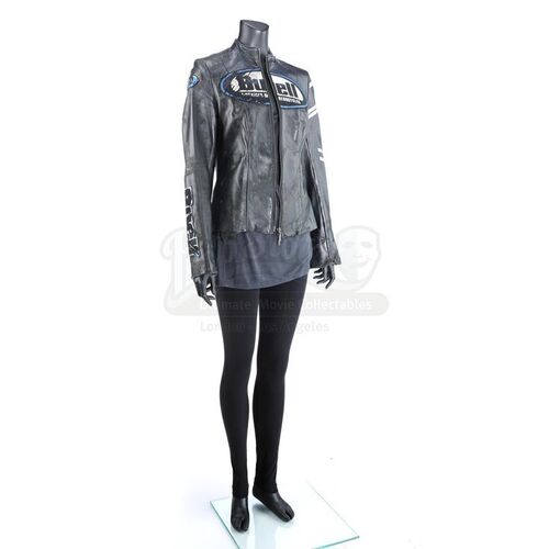 THE TWILIGHT SAGA: NEW MOON (2009) - Victoria Sutherland's Driving Costume