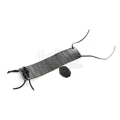THE TWILIGHT SAGA: ECLIPSE (2010) - Unfinished Emmett Stunt Cullen Crest Cuff