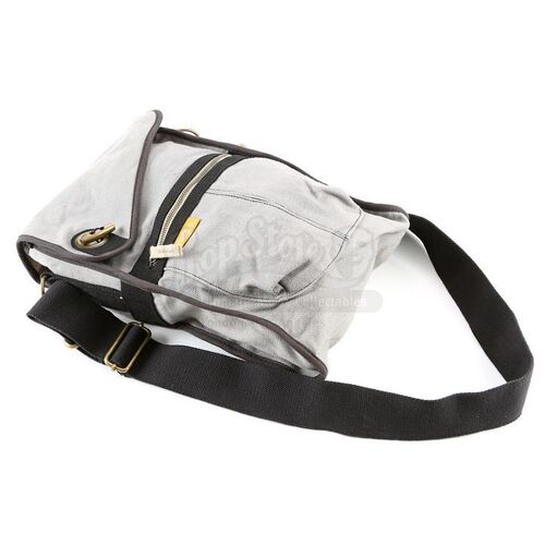THE TWILIGHT SAGA: ECLIPSE (2010) - Angela Weber's Backpack