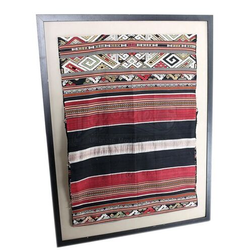 THE TWILIGHT SAGA: ECLIPSE (2010) - Cullen House Framed Tapestry