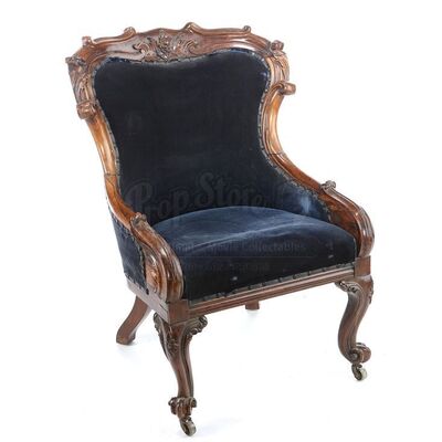 THE TWILIGHT SAGA: ECLIPSE (2010) - Cullen House Velvet Chair