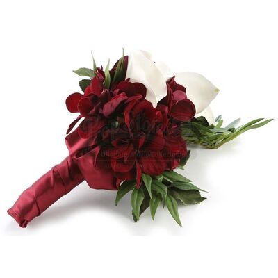 THE TWILIGHT SAGA: ECLIPSE (2010) - Rosalie Hale's 1930's Wedding Bouquet