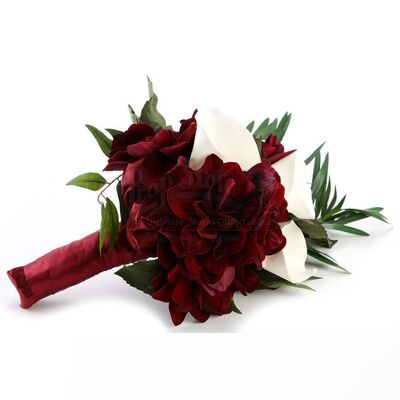 THE TWILIGHT SAGA: ECLIPSE (2010) - Rosalie Hale's 1930's Wedding Bouquet
