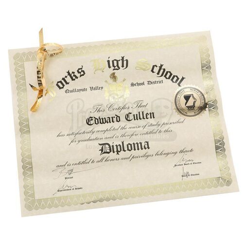 THE TWILIGHT SAGA: ECLIPSE (2010) - Edward Cullen's High School Diploma