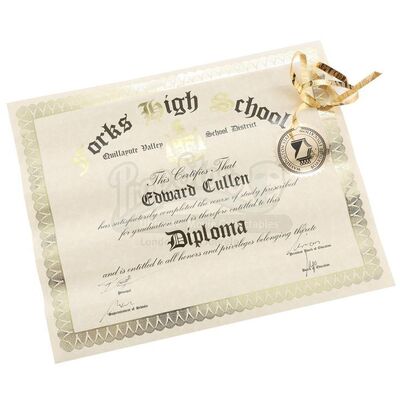 THE TWILIGHT SAGA: ECLIPSE (2010) - Edward Cullen's High School Diploma