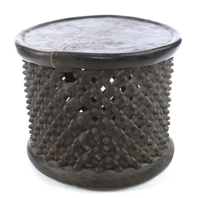 THE TWILIGHT SAGA: ECLIPSE (2010) - Cullen Study End Table