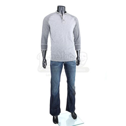 THE TWILIGHT SAGA: ECLIPSE (2010) - Emmett Cullen's Training Sweater and Pants