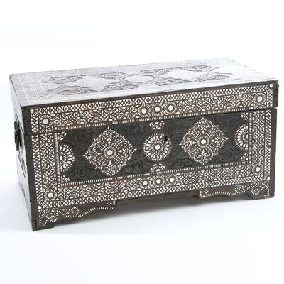 THE TWILIGHT SAGA: ECLIPSE (2010) - Edward Cullen's Small Wooden Trunk