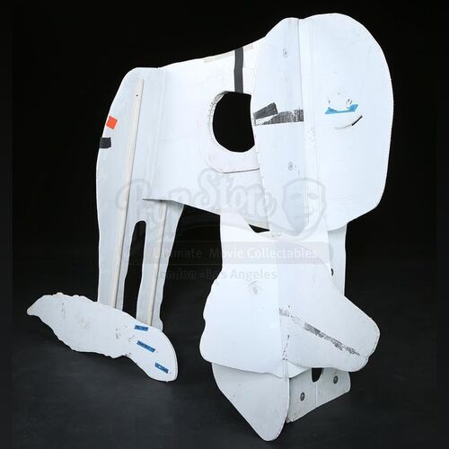 THE TWILIGHT SAGA: ECLIPSE (2010) - Large Wolf Stand-In