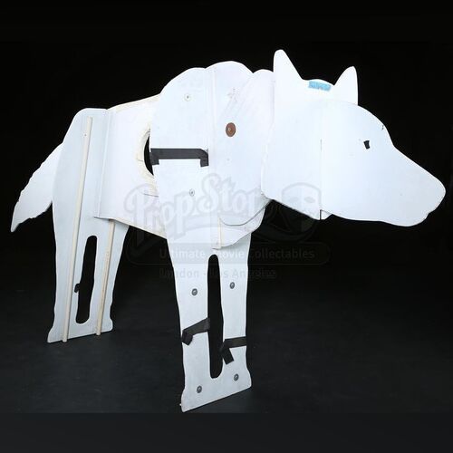 THE TWILIGHT SAGA: ECLIPSE (2010) - Large Wolf Stand-In