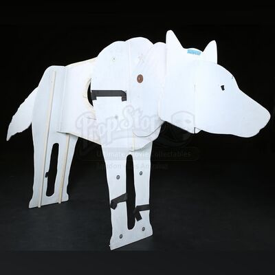 THE TWILIGHT SAGA: ECLIPSE (2010) - Large Wolf Stand-In