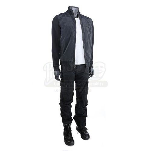 THE TWILIGHT SAGA: ECLIPSE (2010) - Dr. Carlisle Cullen's Final Battle Costume