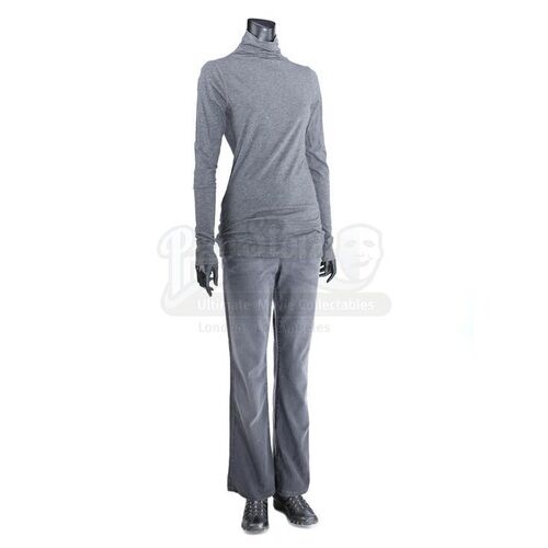 THE TWILIGHT SAGA: ECLIPSE (2010) - Esme Cullen's Stunt Battle Pants, Shirt and Shoes