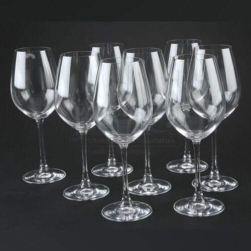 THE TWILIGHT SAGA: BREAKING DAWN PART 1 (2011) - Set of Eight Bella & Edward's Wedding Wine Glasses