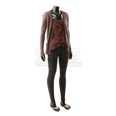 THE TWILIGHT SAGA: BREAKING DAWN PART 1 (2011) - Alice Cullen's Stunt Baby Delivery Costume