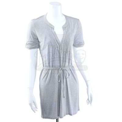 THE TWILIGHT SAGA: BREAKING DAWN PART 1 (2011) - Bella Cullen's Delivery Dress and Tank Top