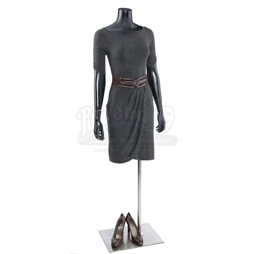 THE TWILIGHT SAGA: BREAKING DAWN PART 2 (2012) - Esme Cullen's Party Dress and Heels