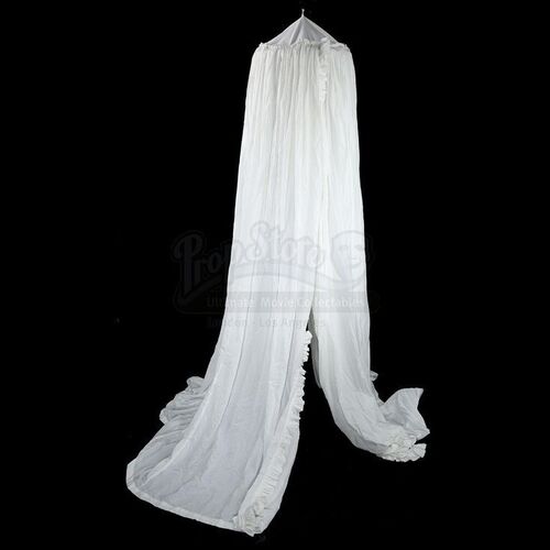 THE TWILIGHT SAGA: BREAKING DAWN PART 2 (2012) - Cottage Nursery Canopy