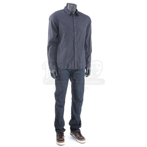 THE TWILIGHT SAGA: BREAKING DAWN PART 2 (2012) - Edward Cullen's House Costume