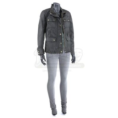 THE TWILIGHT SAGA: BREAKING DAWN PART 2 (2012) - Bella Cullen's Stunt Snow Costume