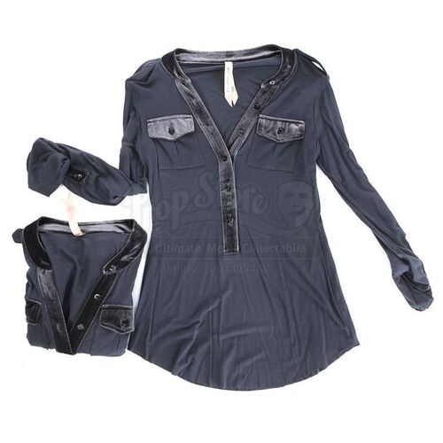 THE TWILIGHT SAGA: BREAKING DAWN PART 2 (2012) - Set of Two Bella Cullen's Volturi Letter Tops