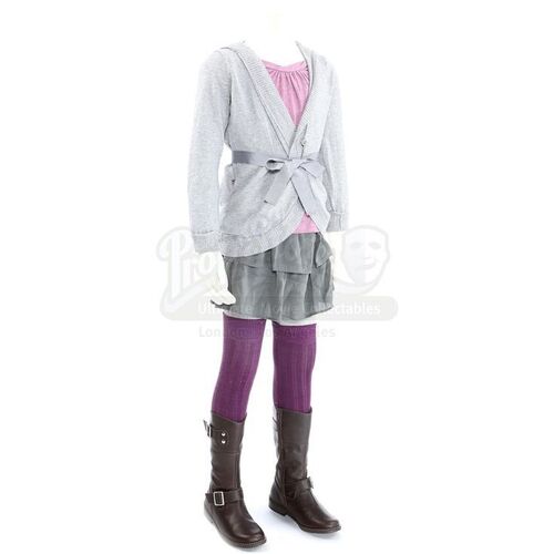 THE TWILIGHT SAGA: BREAKING DAWN PART 2 (2012) - Renesmee's Snowflake Costume