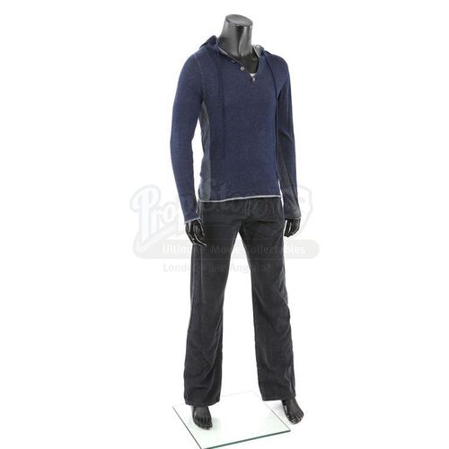 THE TWILIGHT SAGA: BREAKING DAWN PART 2 (2012) - Emmett Cullen Blue Sweater and Pants