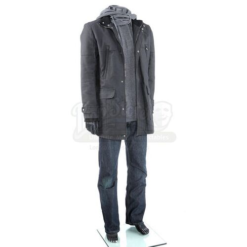 THE TWILIGHT SAGA: BREAKING DAWN PART 2 (2012) - Toshiro's Stunt Volturi Attack Costume