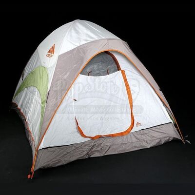 THE TWILIGHT SAGA: BREAKING DAWN PART 2 (2012) - Bella and Renesmee's Tent