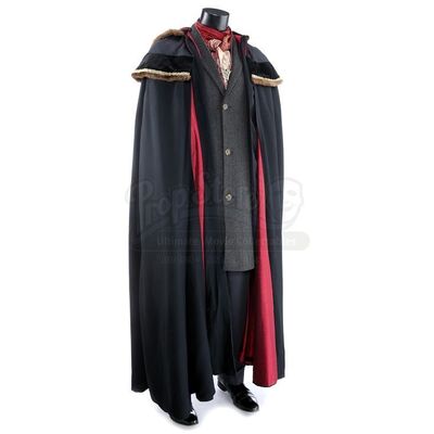 THE TWILIGHT SAGA: BREAKING DAWN PART 2 (2012) - Caius and Marcus' Final Battle Costume Components and Volturi Necklace