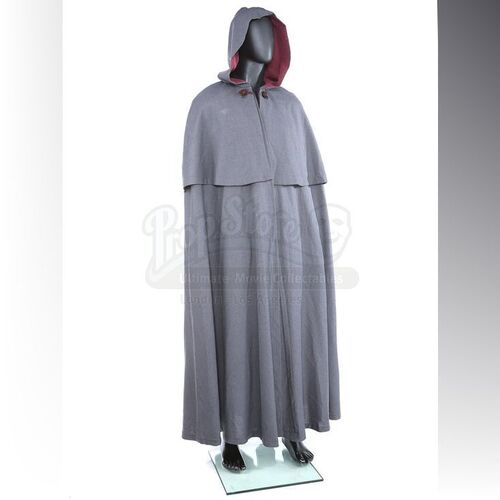 THE TWILIGHT SAGA: BREAKING DAWN PART 2 (2012) - Volturi Grey Background Cloak