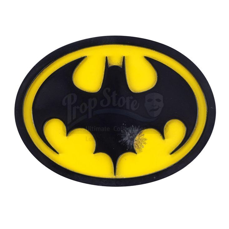 Lot # 32: BATMAN (1989) - Batman's (Michael Keaton) Screen-Matched ...