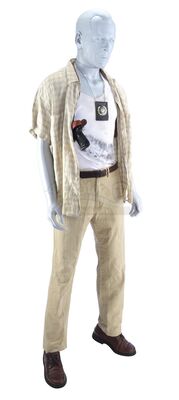 Lot # 64: DIE HARD WITH A VENGEANCE (1995) - John McClane's (Bruce Willis) Costume Display