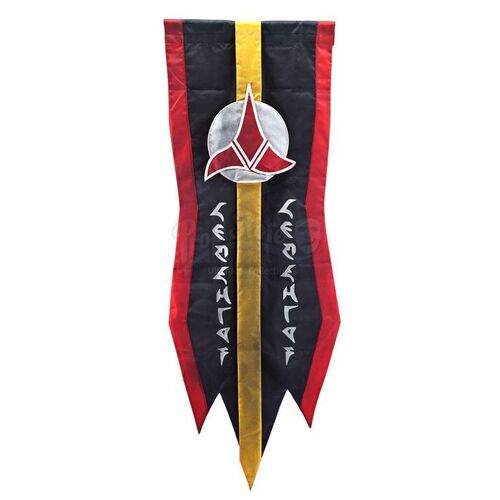 Lot # 1067: STAR TREK: THE NEXT GENERATION (T.V. SERIES, 1987 - 1994) - Klingon Kot'baval Banner