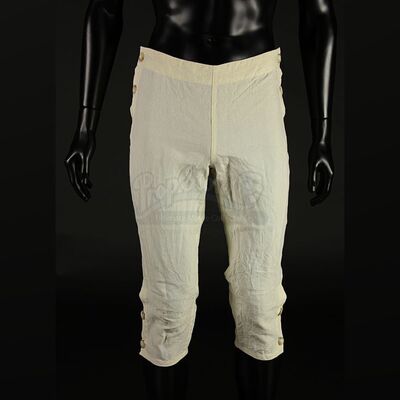 Daniel Davenport (Lewis Rainer) Cream Bed Shorts