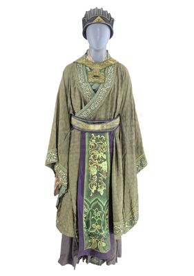 Lot # 29: Emperor Advisor Ensemble