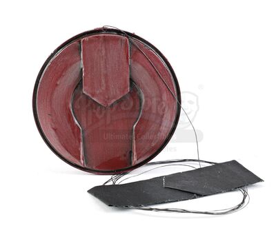 Lot # 6: The Gifted - Polaris' Magnetized Hero Medallion