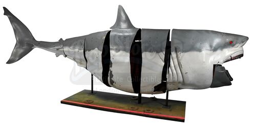 Lot # 79: Episode "Shark Week Special 2" (2008, E102): Bruce the Jaws Mechanical Shark