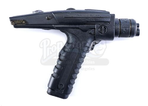 Lot # 210: Star Trek: Discovery/Star Trek: Short Treks - Starfleet Type II Stunt Hand Phaser