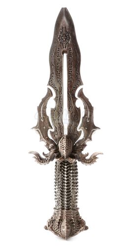 Lot # 29: 'The Vulcan Hello' (101) - Rejac's (Justin Howell) Torchbearer D'k Tahg (Knife)